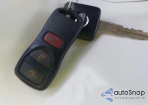 2007 Nissan Frontier Le из США, поврежденный, VIN 1N6AD09UX7C446323